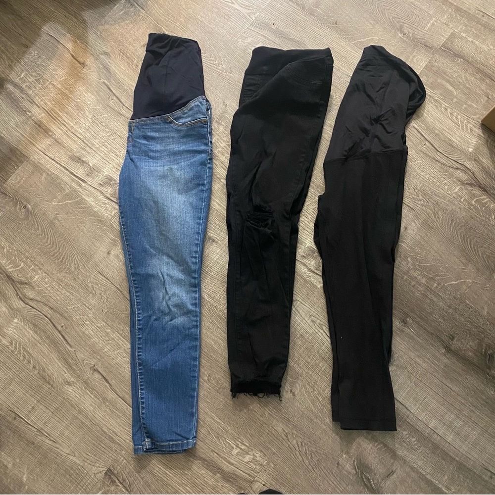 Maternity pants bundle